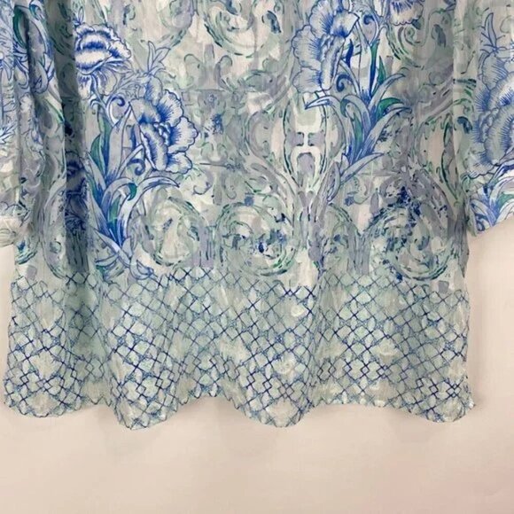 Chicos Poppy Valley Burnout Pullover  Blouse Tunic Top Size 2 / Large - Picture 3 of 5